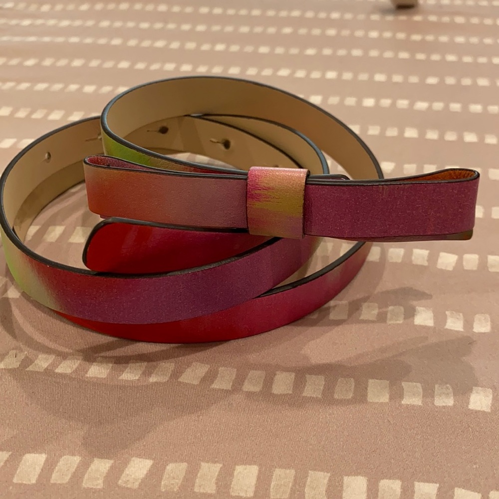 Kate Spade bow belt sz L watercolor